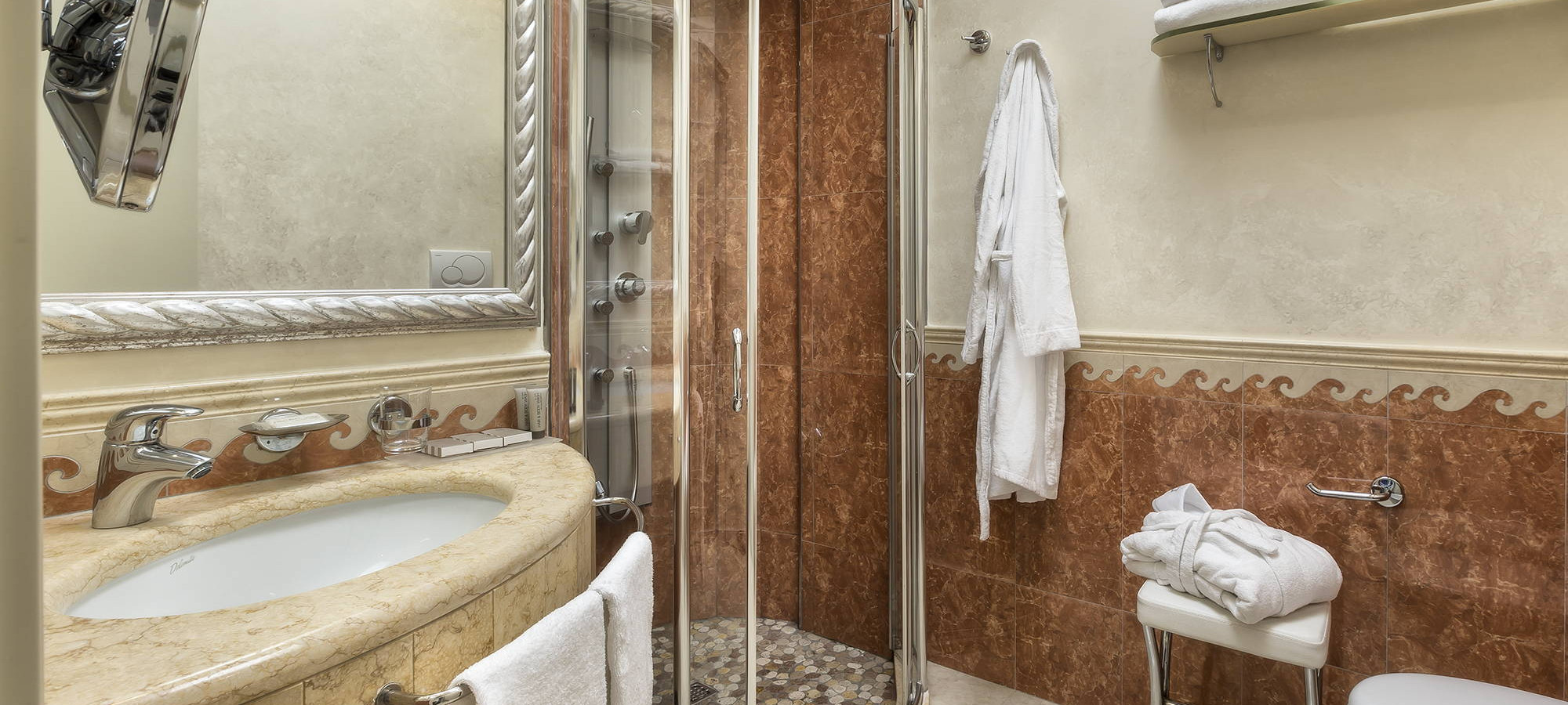 media.Hotel Tiffanys Riccione Camera_13