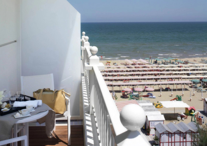 site.balcone superior room riccione