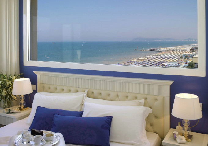 site.camera top vista mare riccione