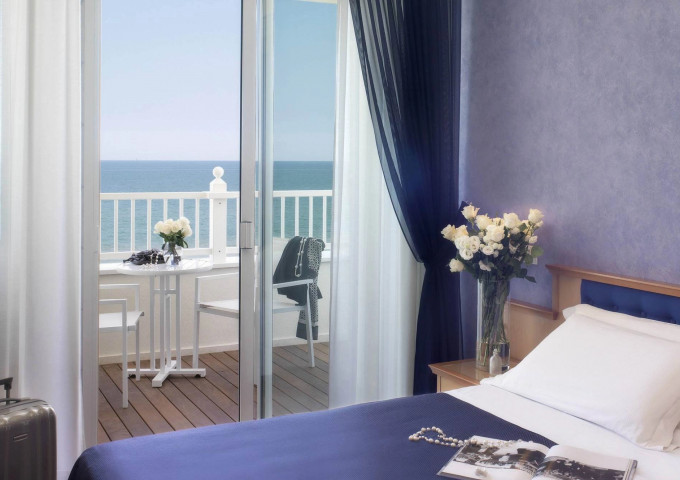 site.camera vista mare riccione