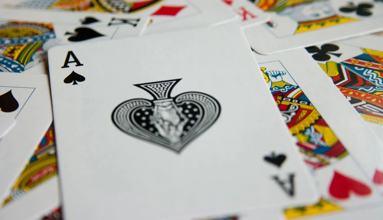 media.calendario-burraco-riccione-hotel-tiffanys-riccione