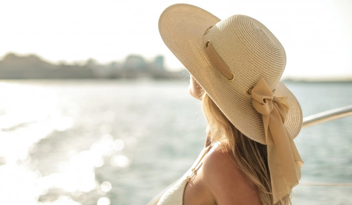 media.hotel tiffanys riccione mezza pensione