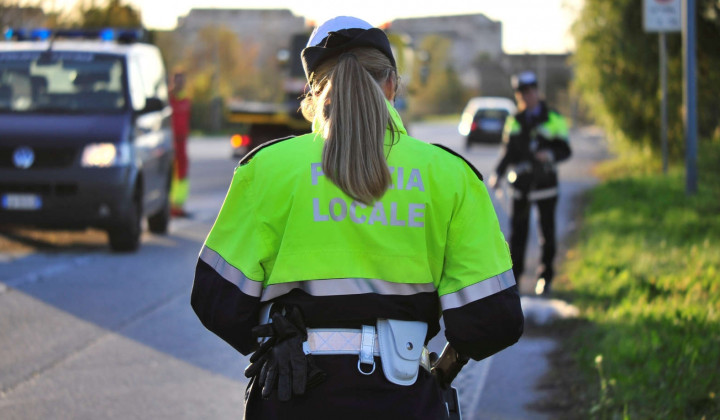 media.giornate polizia locale riccione hotel 4 stelle riccione