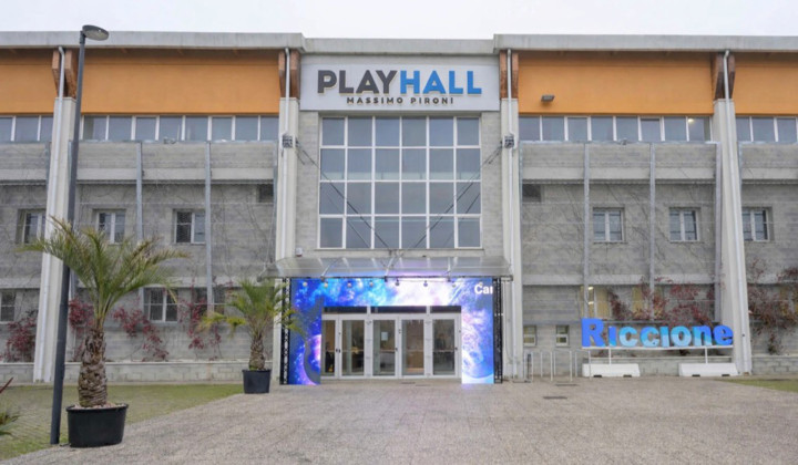 media.playhall-massimo-pironi-riccione-hotel-tiffanys-riccione 1
